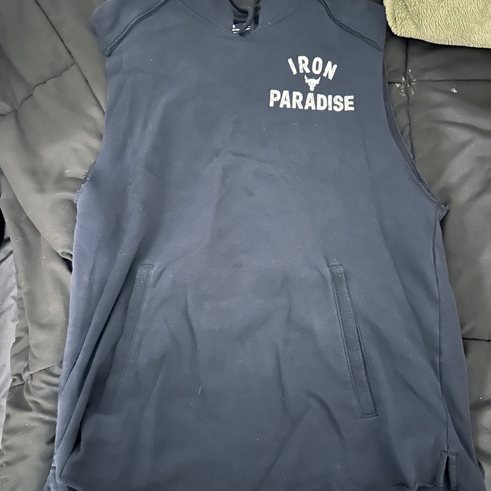 Under Armour Sleeveless Hoodie